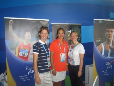 Samantha Lam ARM at CIFP Booth in Nanjing